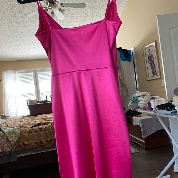 H&M pink slip on dress - Picture 3 of 7